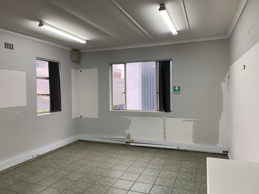 To Let commercial Property for Rent in Bella Vista Western Cape